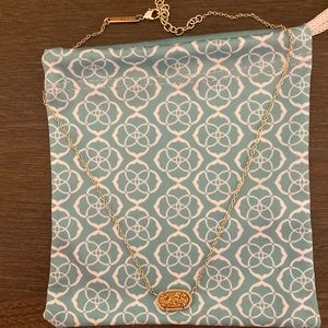 Kendra Scott gold necklace. Used but in good condition(comes with dust bag)